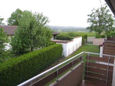 Teilmöblierte 1-Zimmer-Wohnung in schöner Ortsrandlage in Ingersheim