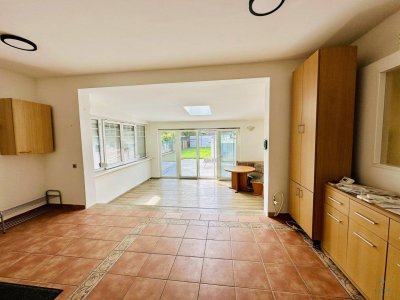 Charmantes Jahrhundertwendehaus in Guntramsdorf – 4 Zimmer - 2 Stellplätze - viel Potential