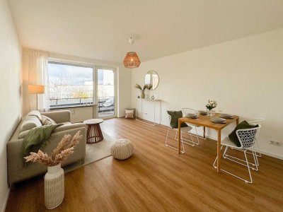 Modernisierte Wohnung mit Balkon und Blick auf den Kanal. Keine Käuferprovision!