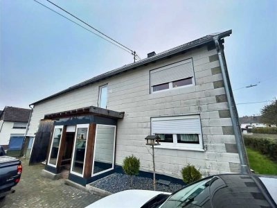 Charmantes Einfamilienhaus mit Potenzial!