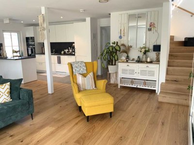 TOPP ** 2024** Haus im Haus - 163 m2 Sternstr. -beste Ausstattung, KFW 40, A+++