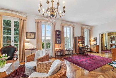 Engel & Völkers: Klassische Schönheit mit französischem Esprit – Ein Landhaus von zeitloser Eleganz!
