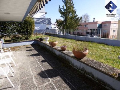GELEGENHEIT: Helle, großzügige Terrassen-Wohnung (15 m² Kellerraum) in ruhiger Stadtrandlage