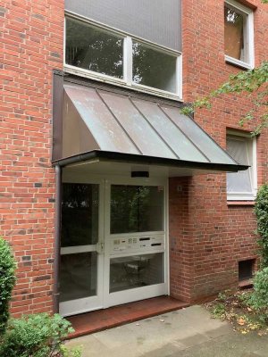 Wohnung, 02. OG, links, Schauenburger Str. 14 frisch Saniert