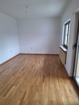 Geräumige 3-Zimmer Wohnung in Solms-Albshausen mit traumhaftem Ausblick