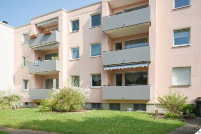 Provisionsfrei / Großzügige 3,5 Zimmer Wohnung in gepflegter Anlage