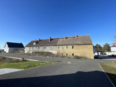430m² Wohnfläche mit Fachwerk+200m² Gewölbeanteil auf 1260 m² mit Garten nahe Mondsee in Hohenmölsen