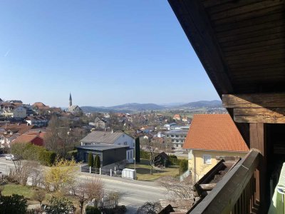 Ansprechende 3-Zimmer-Loft-Wohnung mit gehobener Innenausstattung mit Einbauküche in Waldkirchen