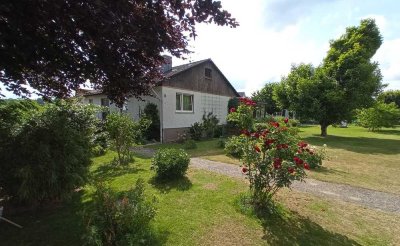 Familienfreundliches Einfamilienhaus mit Einlieger-Wohnung