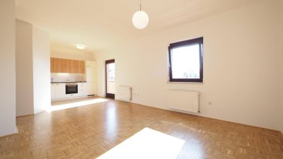 Kleine, ruhige Mietwohnung mit großem Balkon und Parkplatz in Gratkorn!