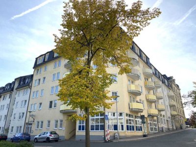 Vermietete 2-Raum Wohnung mit Balkon und TG-Stpl. in ausgezeichneter Lage! Aufzug, 1.OG
