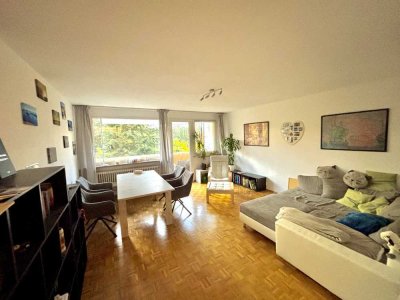 Geräumige Drei-Zimmer-Wohnung mit Blick ins Grüne