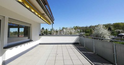 Attraktive Wohnung mit großer Terrasse!