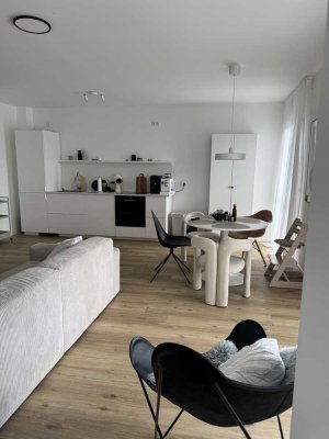 AUSSCHLIESSLICH MIT WOHNBERECHTIGUNGSSCHEIN! 3-Zimmer-Wohnung m. Balkon