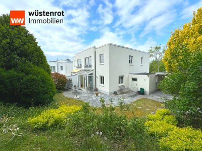 Wunderschöne Doppelhaushälfte in Trier-Irsch mit großem Grundstück, Garage und Caport!