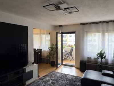 Helle 3-Zimmer Wohnung mit großem West-Balkon im 1. OG