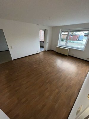 Stadtnah: 2-Zimmer-Wohnung mit Balkon und Fahrstuhl in Lüchow