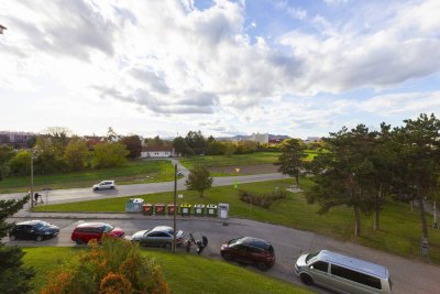 Leopoldauer Platz - gepflegter 3 Zimmer Neubau mit verglaster Loggia