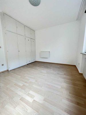 *Berger Straße* 1-Zimmer-Single-Wohnung