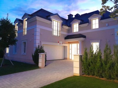 Erstbezug Luxusvilla in Oberwaltersdorf mit 599m2 Wohnfläche Vollunterkellert