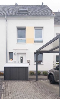 Reihenmittelhaus mit 2 Stellplätzen vor dem Eingang