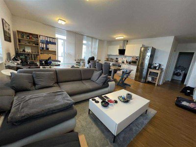 Gepflegte 2‑Zimmer‑Wohnung mit durchdachtem Raumkonzept in neuwertigem Zustand