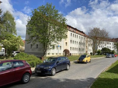 Frisch sanierte 3-Raumwohnung im Dachgeschoss - Bahnhofsviertel Stralsund (virtueller Rundgang)