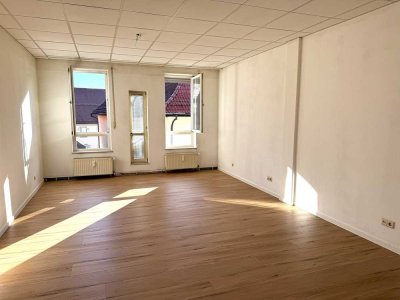 Helle 1 - Zimmer Wohnung im Zentrum von Ebingen