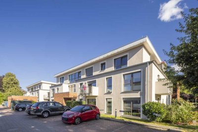 Die perfekte Seniorenwohnung mit EBK und Balkon in ruhiger Lage von Neumünster