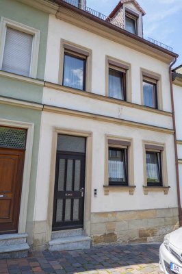 Historisches Haus im Bamberger Bergebiet mit Garten