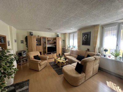 Gemütliche Pärchenwohnung direkt am Blumenplatz