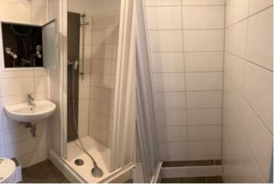 Schöne 4-Raum Wohnung im 04. OG - rechts - Michael-Faraday-Straße 3