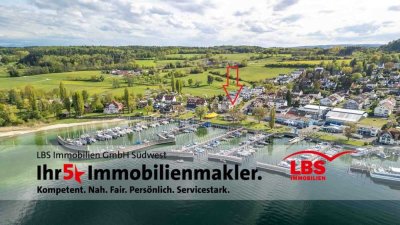 KN-Wallhausen: Tolles Ferien-Appartement mit Seesicht, Balkon und Aufzug - direkt am Hafen