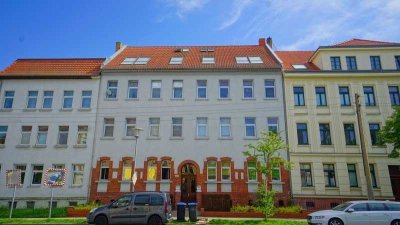 Voll vermietetes Mehrfamilienhaus mit acht Wohneinheiten in Leipzig Alt-West