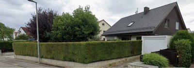 Klimatisierte 3 Zimmer Dachgeschosswohnung mit Balkon in Wolfschlugen