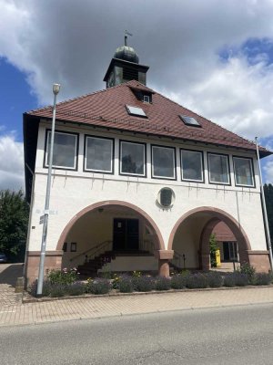 Gemeinde Waldachtal verkauft ihr ehem. Rathaus in Tumlingen