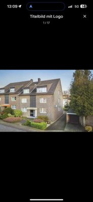 Erstbezug nach Sanierung: freundliche und klimatisierte Wohnung mit Balkon mit toller Aussicht
