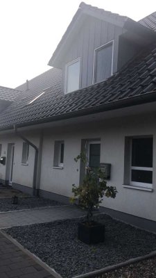 Geräumiges und neuwertiges 4-Zimmer-Reihenhaus zur Miete in Neumünster