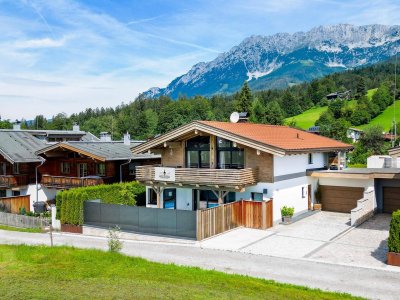 Voll möbliertes Luxus-Landhaus mit Outdoor-Pool direkt am Golfplatz in Ellmau