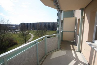 Barrierearme 2-Raum-Wohnung mit Aufzug im grünen Herzen Lusans