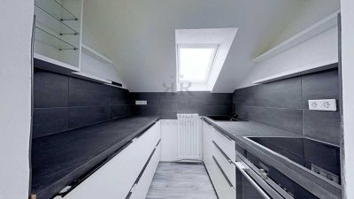 Gemütliche 2,5 Zimmer-Dachgeschosswohnung ohne Balkon, Nahe der Dinslakener Innenstadt!