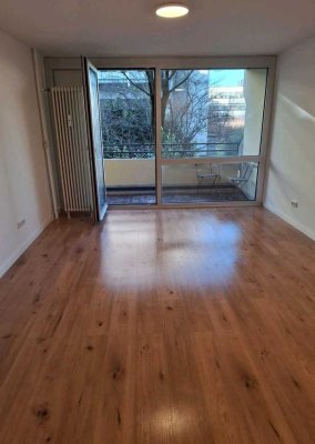 Möblierte 1-Zimmer-Wohnung mit Balkon in München – Berg am Laim Bezugsfrei ab 01.09.2025