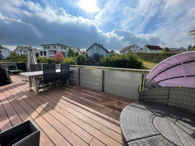 PENTHOUSE-WOHNUNG 2,5-Zimmer/Küche/Bad/Gäste-WC mit großer Dachterrasse und Einbauküche