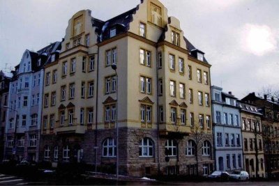 Sehr gepflegte, großzügige Eigentumswohnung in attraktiver Lage von Plauen - ohne Balkon an Nichtrau