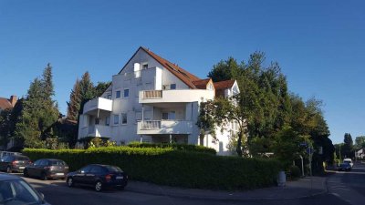 Geschmackvolle, gepflegte 3-Raum-Wohnung mit geh. Innenausstattung mit Balkon und EBK in Wiesbaden