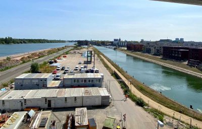 Bezugsfertig - 4-Zimmer Wohnung mit gr. Loggia - *AQA Zollhafen*