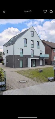 Moderne 4-Zimmer-Wohnung mit Balkon, Carport & Garten – KfW 40 Plus