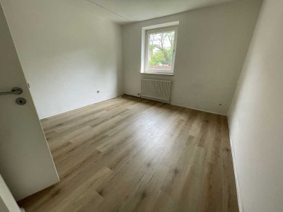 *TOP* 2-Zimmer Wohnung mit Balkon am Südstadtpark in Fürth