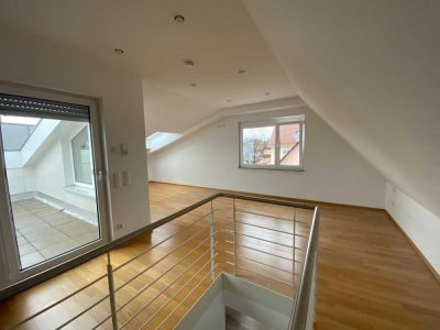 Stilvolle, gepflegte 3-Zimmer-Wohnung mit Balkon und Einbauküche in Nürtingen