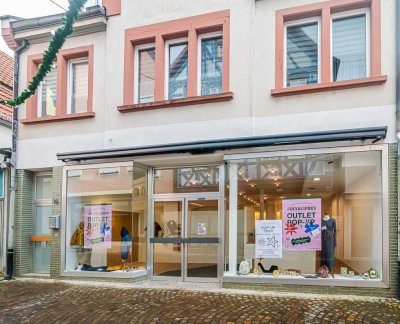 ++Rendite-Objekt in der Karlstadter Altstadt zvk., 3 Einheiten++